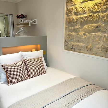 Hotel Paris Amore Bagian luar foto