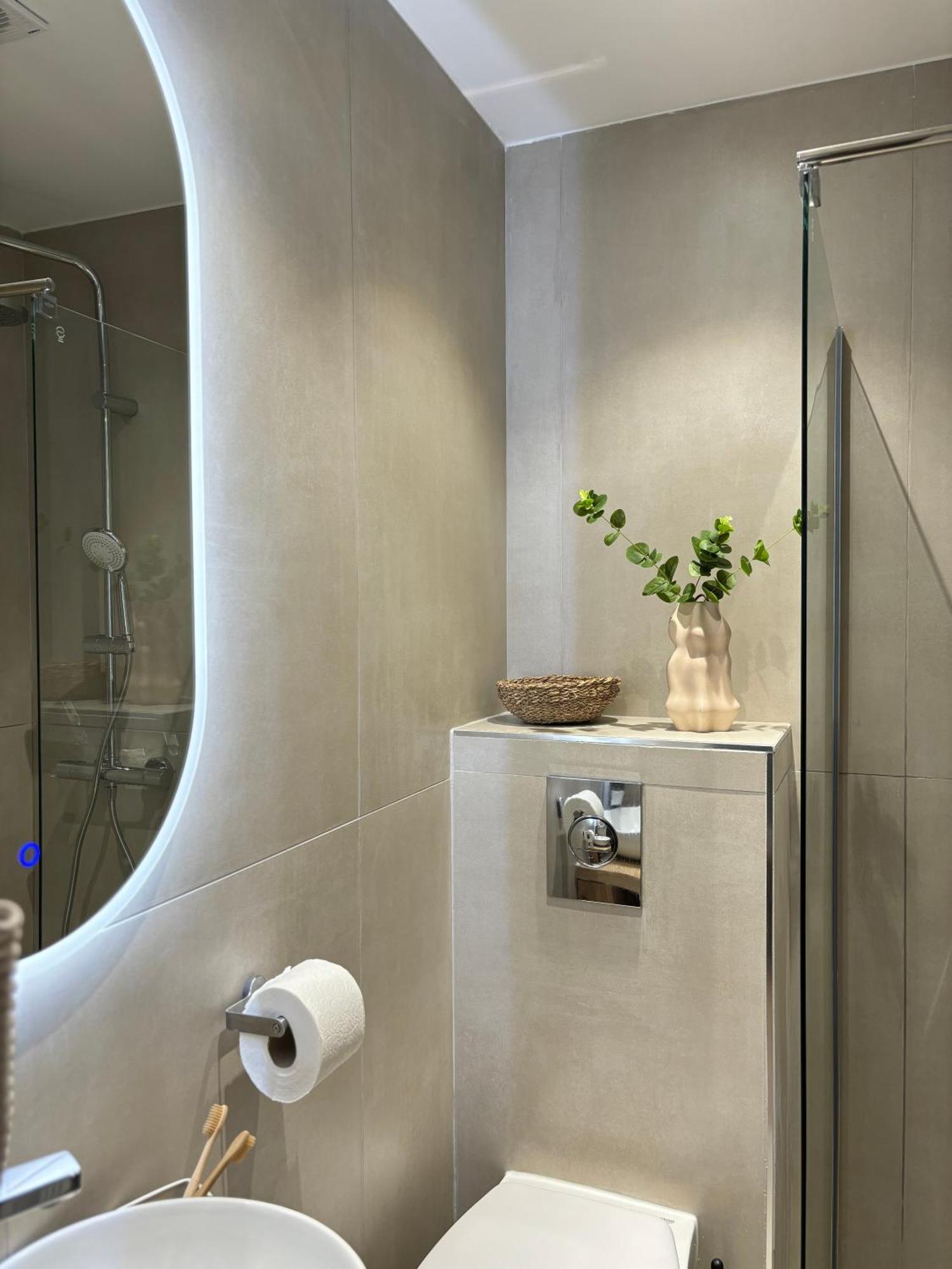 Hotel Paris Amore Bagian luar foto