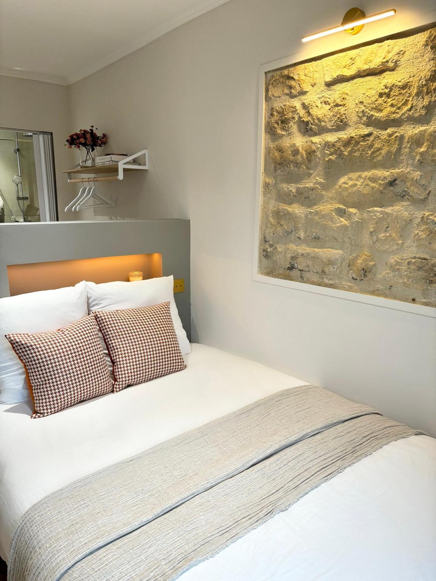 Hotel Paris Amore Bagian luar foto